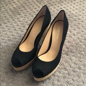 Black Stuart Weitzman Wedges 9.5 M